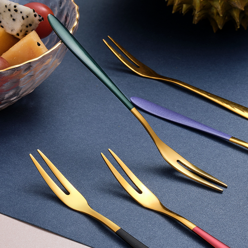 5 Pcs Fruit Fork Luxury Stainless Steel Gold Cake Dessert Forks Lovely Mini Fork Used For Cake in Party Snail Fork Restaurant