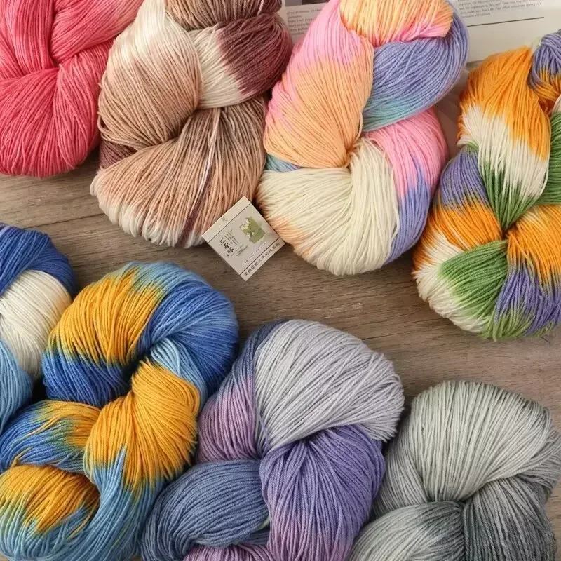 250 g 4-lagiges Garn, 100 % Wollgarn, großes Fassungsvermögen, Farbverlaufs-Kuchengarn, Häkelprodukte, um DIY-Puppenpullover, Kleidung zu machen