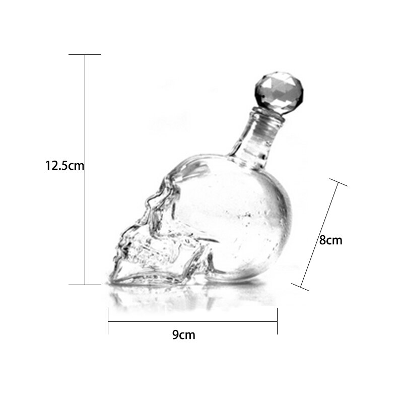 Kristallen schedel hoofd fles whisky wodka wijn karaf fles whisky glas bierglas sterke drank beker waterglas bar thuis