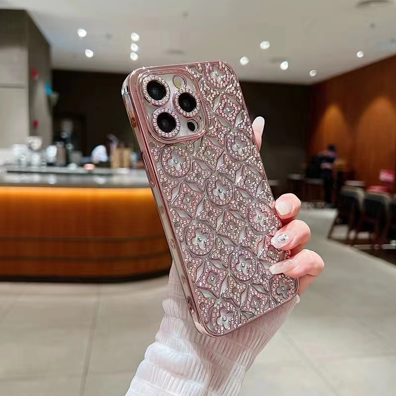 Modernt diamantformad blomma med fint hål i linsen, lämplig för iphone 15 14 13 12 11 pro max, stötdämpande bakstycke: Magmuskler / Rosa