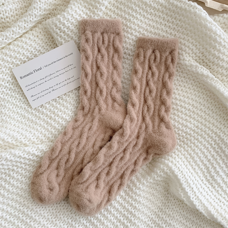 Calcetines cálidos para mujer, japonesa de invierno, calcetines mullidos de Color sólido para niñas, calcetines gruesos y bonitos para el hogar, calcetines suaves Kawaii para otoño: COFFEE