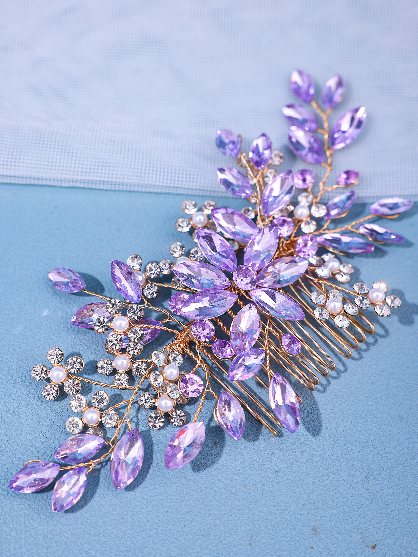 Peinetas para el pelo de novia con flores de cristal y perlas, joyería para el cabello con diamantes de imitación, accesorios de boda, Tiara nupcial, diadema, tocado de perlas para graduación: Morado