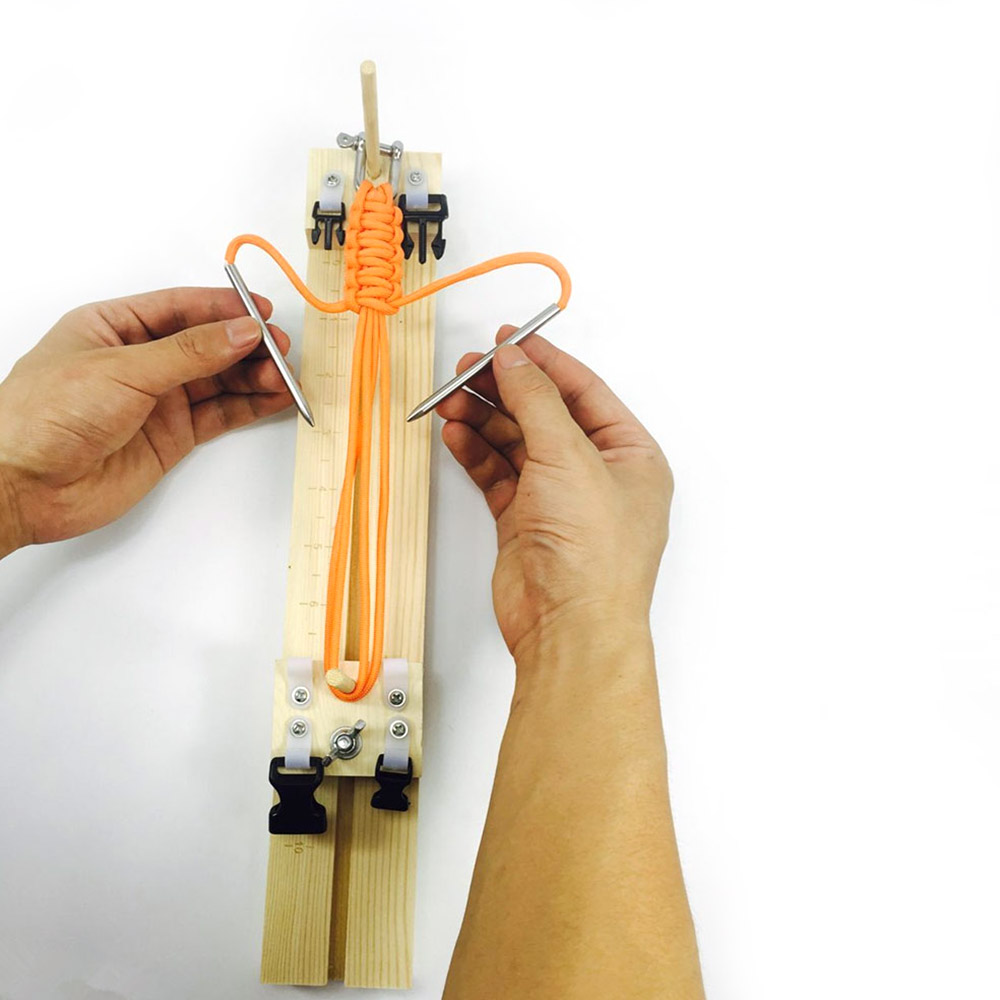 Diy jig massivt træ paracord armbånd maker strikkeværktøj knude flettet faldskærm ledning vævning værktøj armbånd fletning enhed