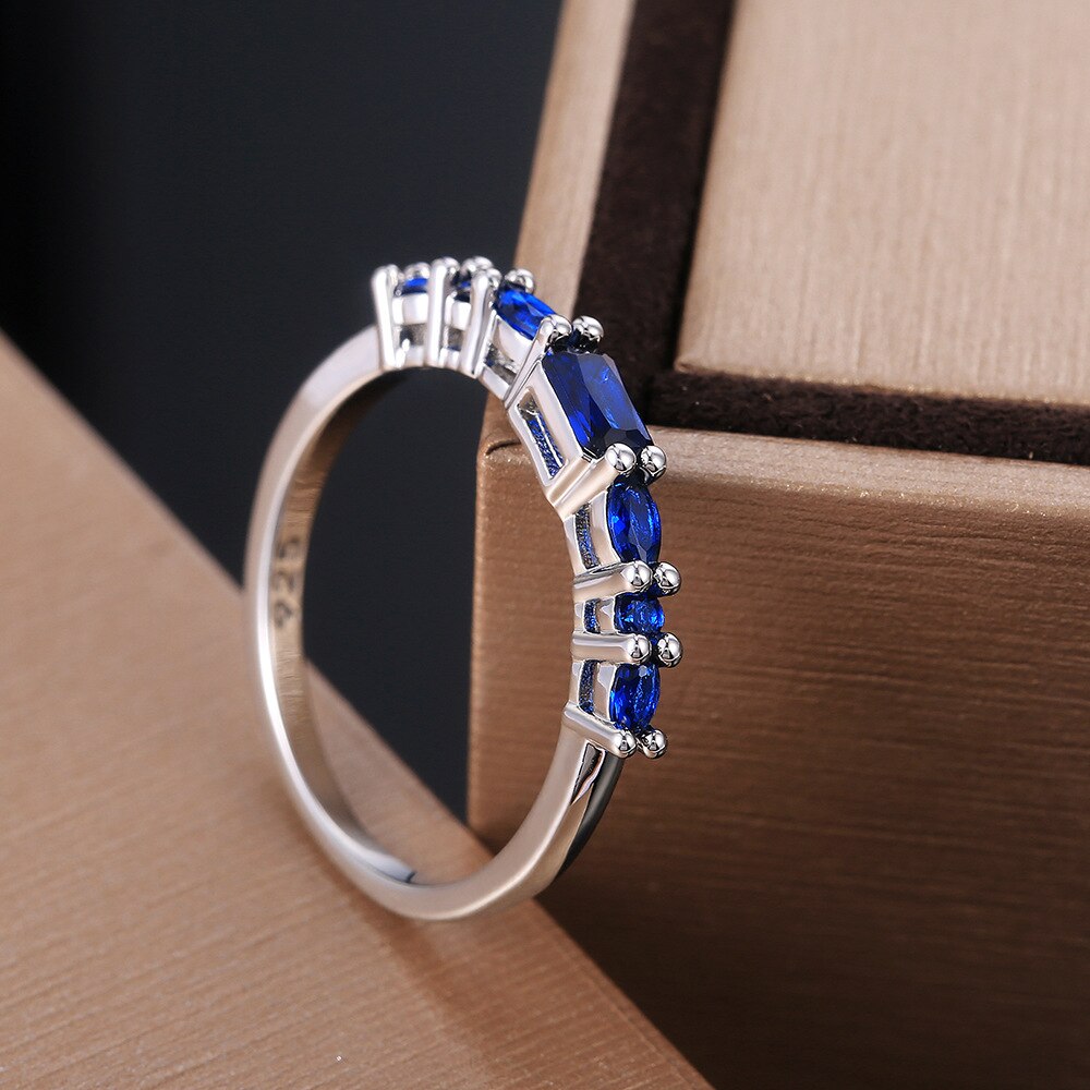 Elegante Zilveren Kleur Blauw Zirconia Vrouwen Party Vinger Ringen Meisjes Dagelijks Wearable Sieraden Mode Accessoires Ring