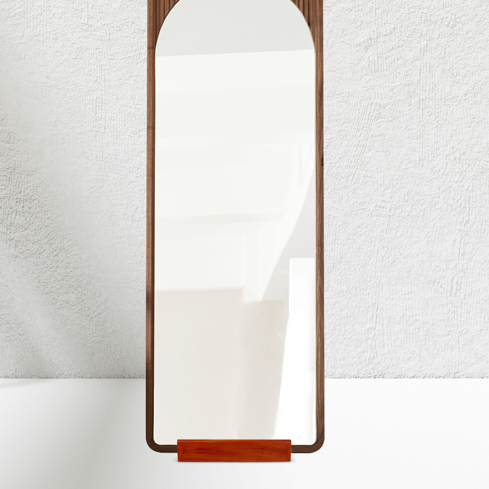 Holz-Standspiegelhalter Rutschfester Ganzkörperspiegel-Ständer für Zuhause Büro Restaurant Kunstwerk-Präsentationsständer Robust