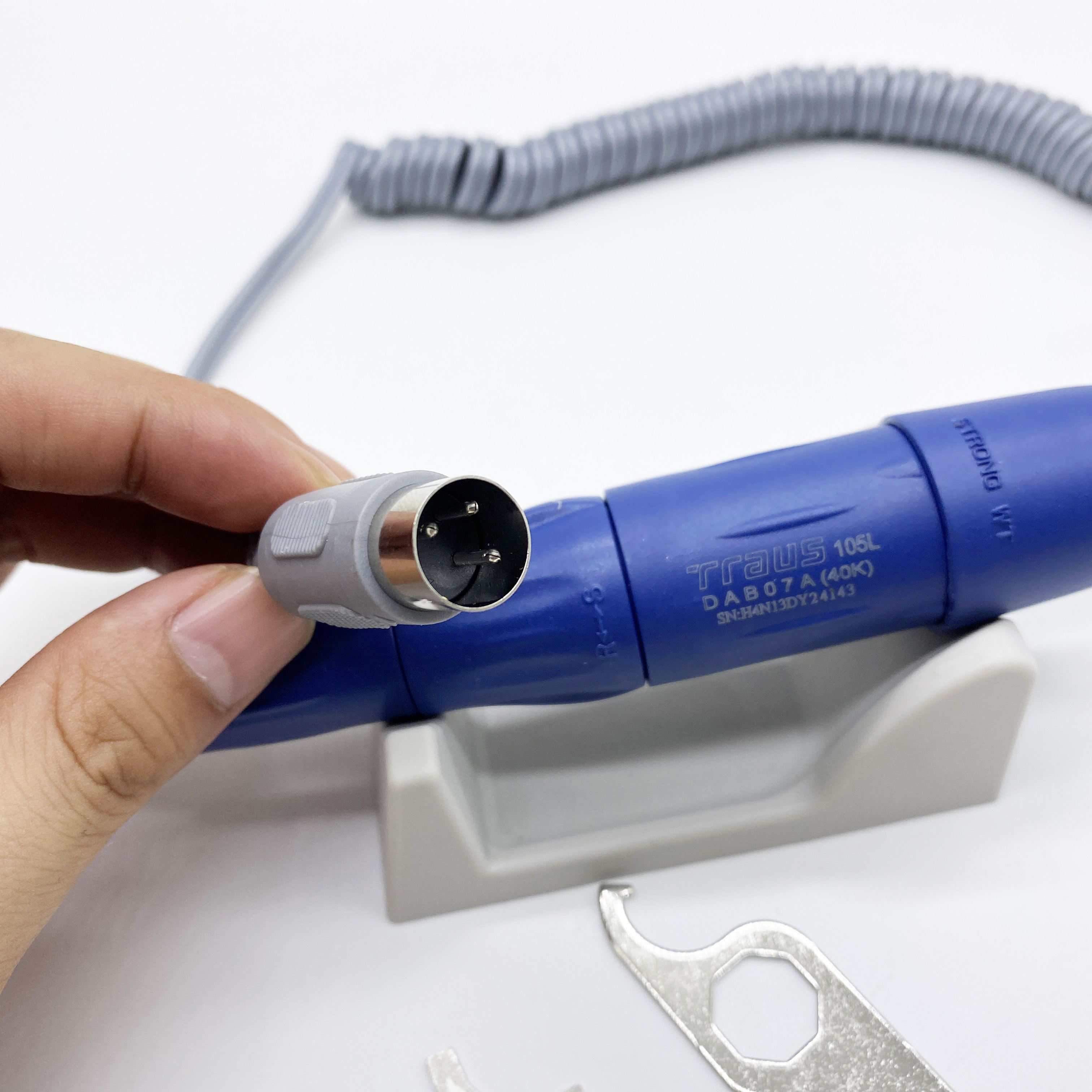 Taladro eléctrico para uñas, máquina de manicura y pedicura, Strong 40000, 65w, 210 RPM, 105L, pulidor de uñas, equipo de manicura