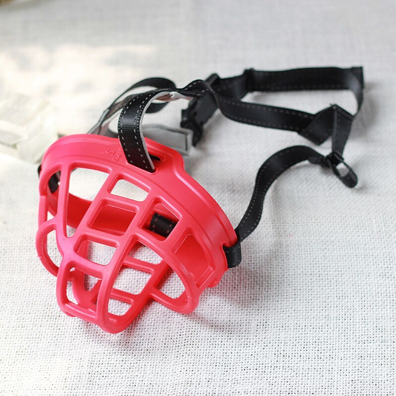 Oddychający kosz Muzzles maska psa kaganiec z siatką uniemożliwiający gryzienie i szczekanie szkolenie dla zwierząt akcesoria wygodny miękki silikonowy pies kaganiec: red / XXL