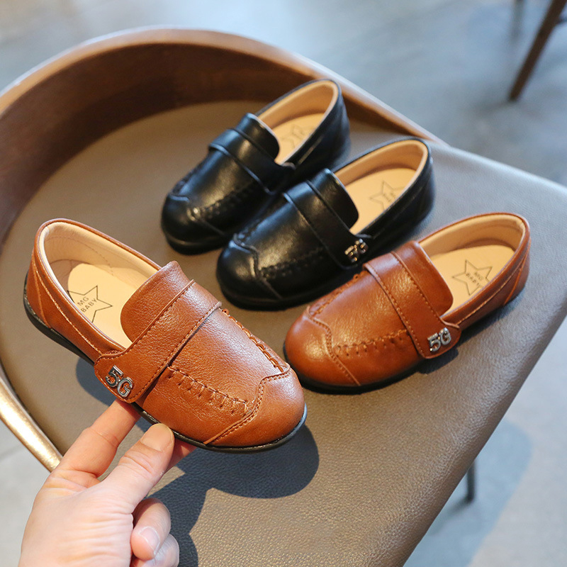 freundlicher Schuhe Jungen Leder lässig Schuhe Reine Farbe freundlicher Jungen Schuhe Weichen Boden retro Stil Schuh Baby Müßiggänger SMG187