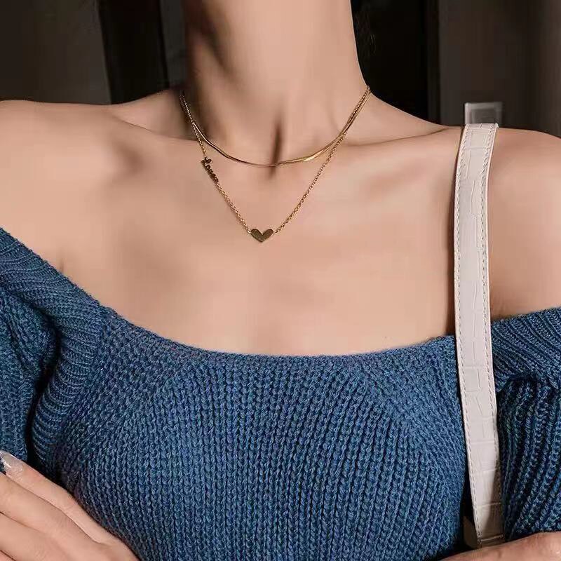 Klassieke Perzik Hart Dubbele Gouden Titanium Staal Korte Ketting Voor Vrouw Mode Sexy Meisje Sleutelbeen Keten Koreaanse Luxe Sieraden