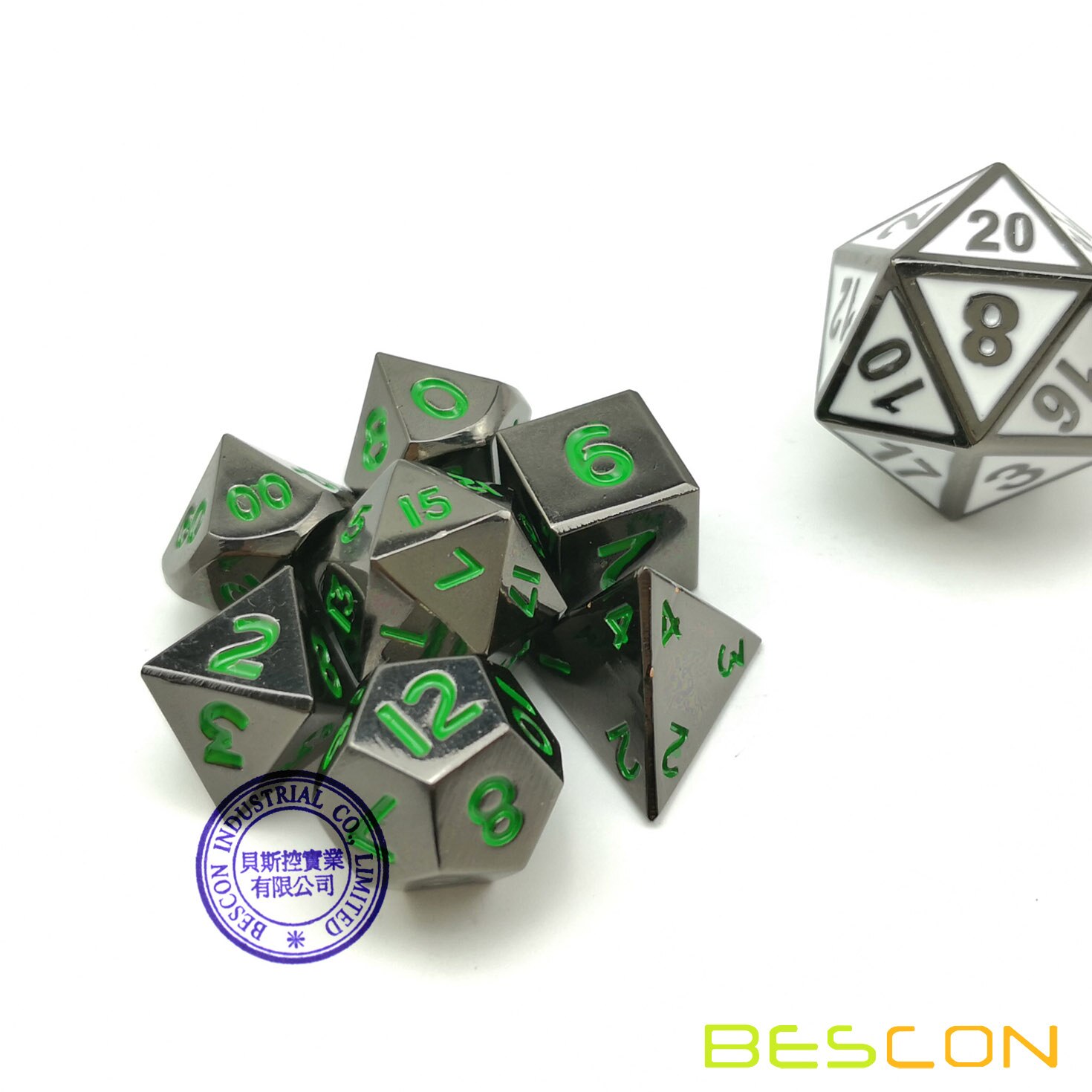 Bescon 10 Mm Mini Solide Metalen Dobbelstenen Set Glossy Metallic Oppervlak Met Groene Nummers, mini Metalen Polyhedral D & D Rpg Dobbelstenen 7-Set