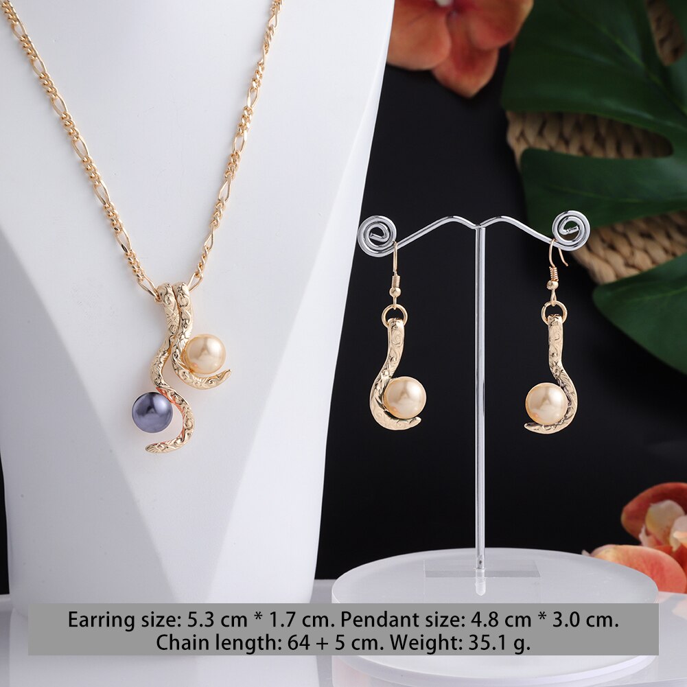 Schmucksets mit bunten perlen, anhängern, ohrringen und halsketten von coco hawaiian pearl – perfekt für damen, partys und hochzeiten.