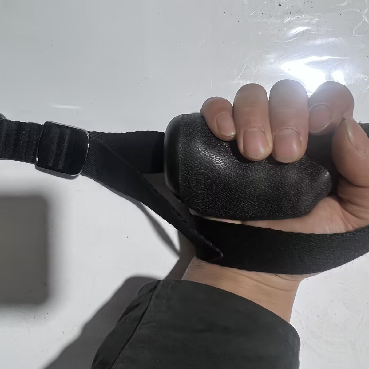 Mango de lucha para brazos – Versión para mano derecha/izquierda – Accesorio de polea de agarre ergonómico para bíceps y resistencia al muñeca