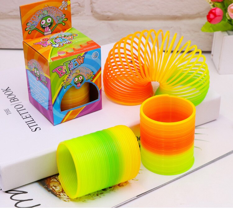 1Pcs Regenboog Cirkel Grappig Speelgoed Early Development Educatief Folding Plastic Spring Coil Kinderen Magical Speelgoed