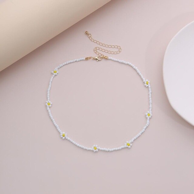 HangZhi Bohemia Colorful Daisy Geometric Round Beaded Clavicle Short Choker Necklaces for Women Summer Party Jewelry: 15