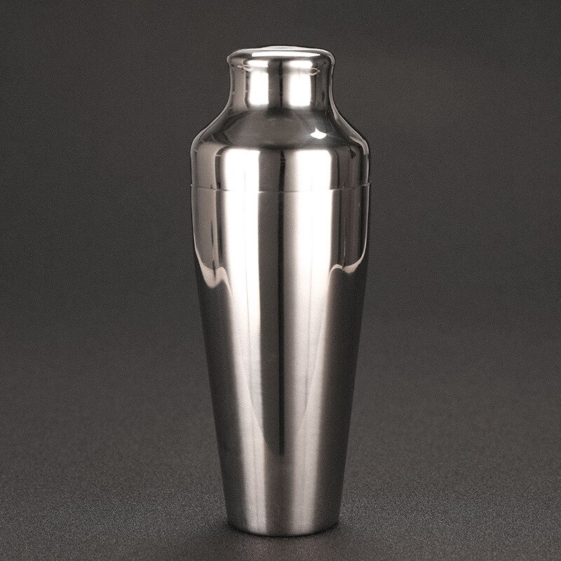American 304 Stainless Steel Shaker Modern Luxury French Two Section High End Atmosphere Cocktail Shaker Bar Table Tool 550ml: Bright light