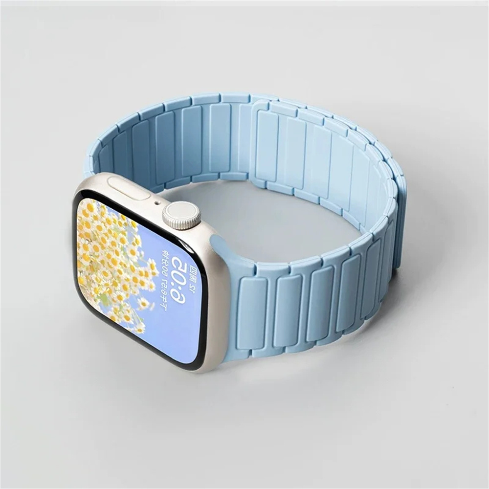 Soft Magnetic Silicone Strap for Apple Watch Ultra 2 49mm 46mm 42mm 45mm 41mm 44mm 40mm Band for IWatch Series 10 9 8 7 6 SE 5 4