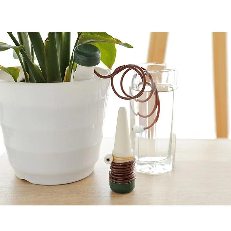 2Pcs Automatic Watering Plant Flower Indoor Automatic Drip Irrigation System Family Drinking Water Bottle Drip Irrigation