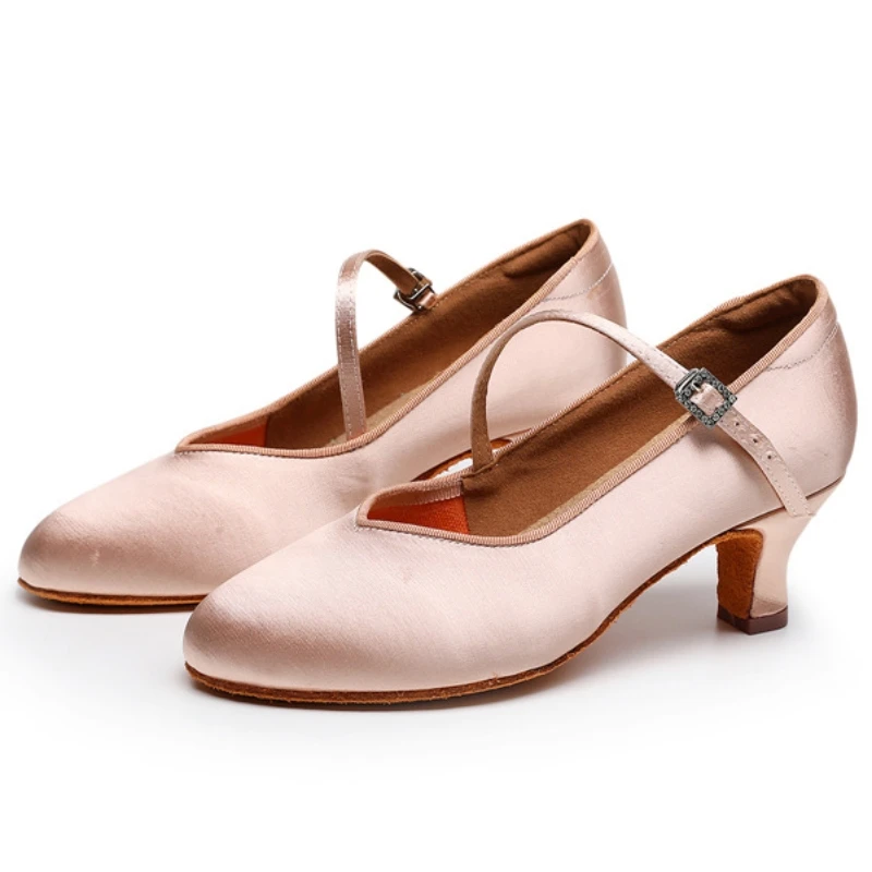 Chaussures de danse professionnelles Laitn à talons hauts modernes pour adultes, chaussures de danse Standard nationale pour femmes, valse, Flamenco: Marron / 36