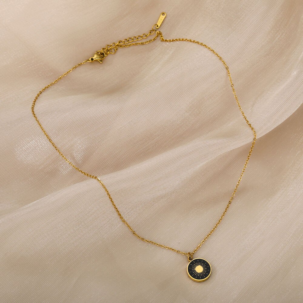 Round Sun Necklaces For Women Stainless Steel Gold Sun Chain Choker Wish Magic Christmas Jewerly Friendship