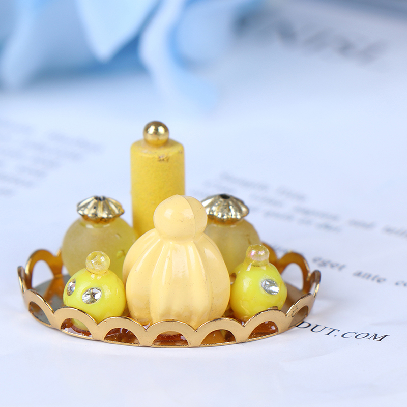 1/12 Miniature Dollhouse Yellow Perfume Bottle with Golden Platter