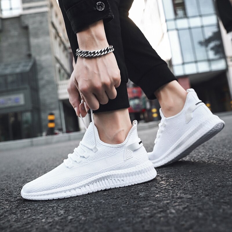 Men White Sneakers Breathable Comfort Air Mesh Outdoor Running Shoes For Men Casual Black Sports Shoes Lace Up Men's Sneaker