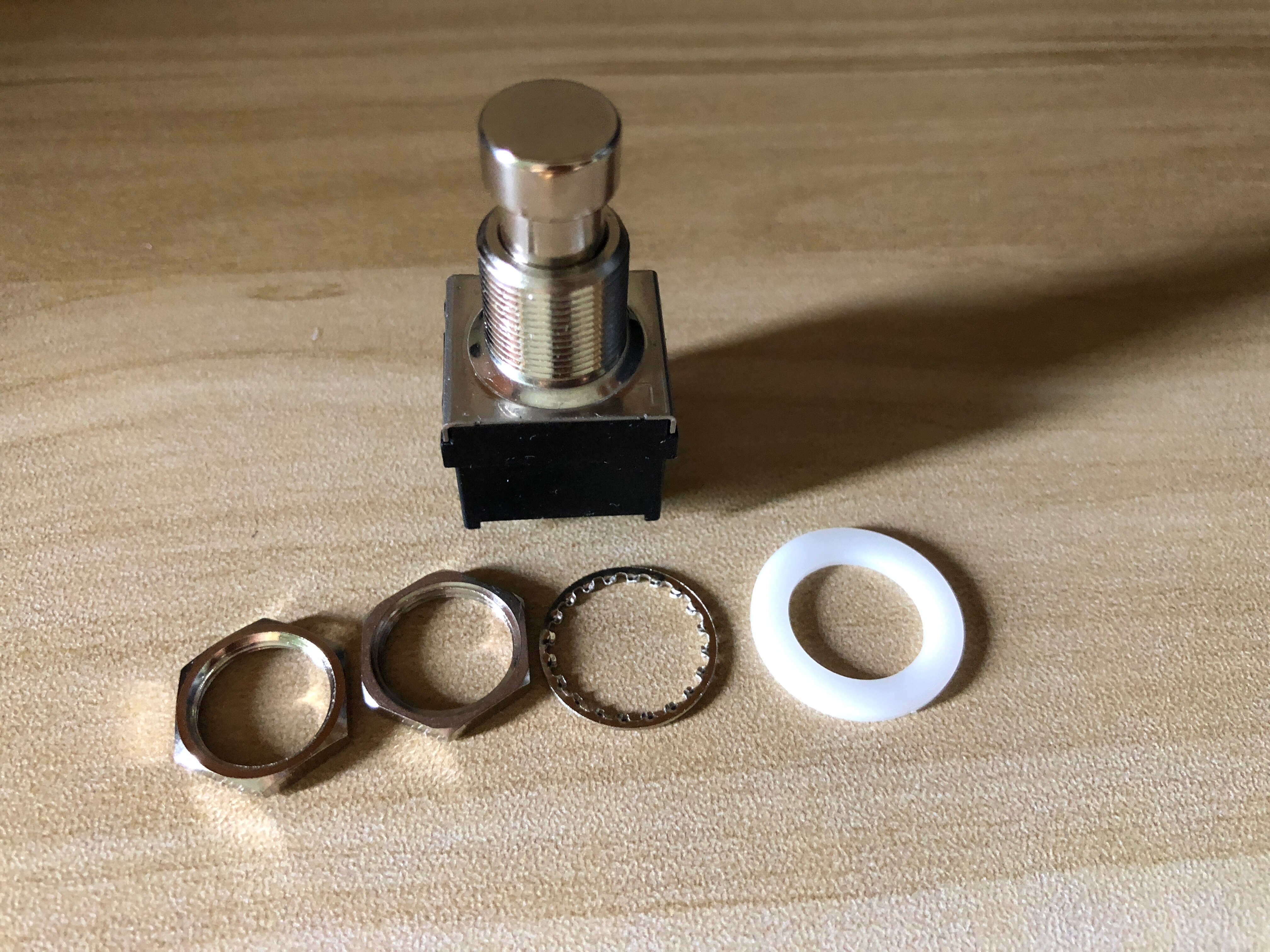 10 pieces 3PDT FootSwitch 9pin Guitar Stomp Pedal Switch