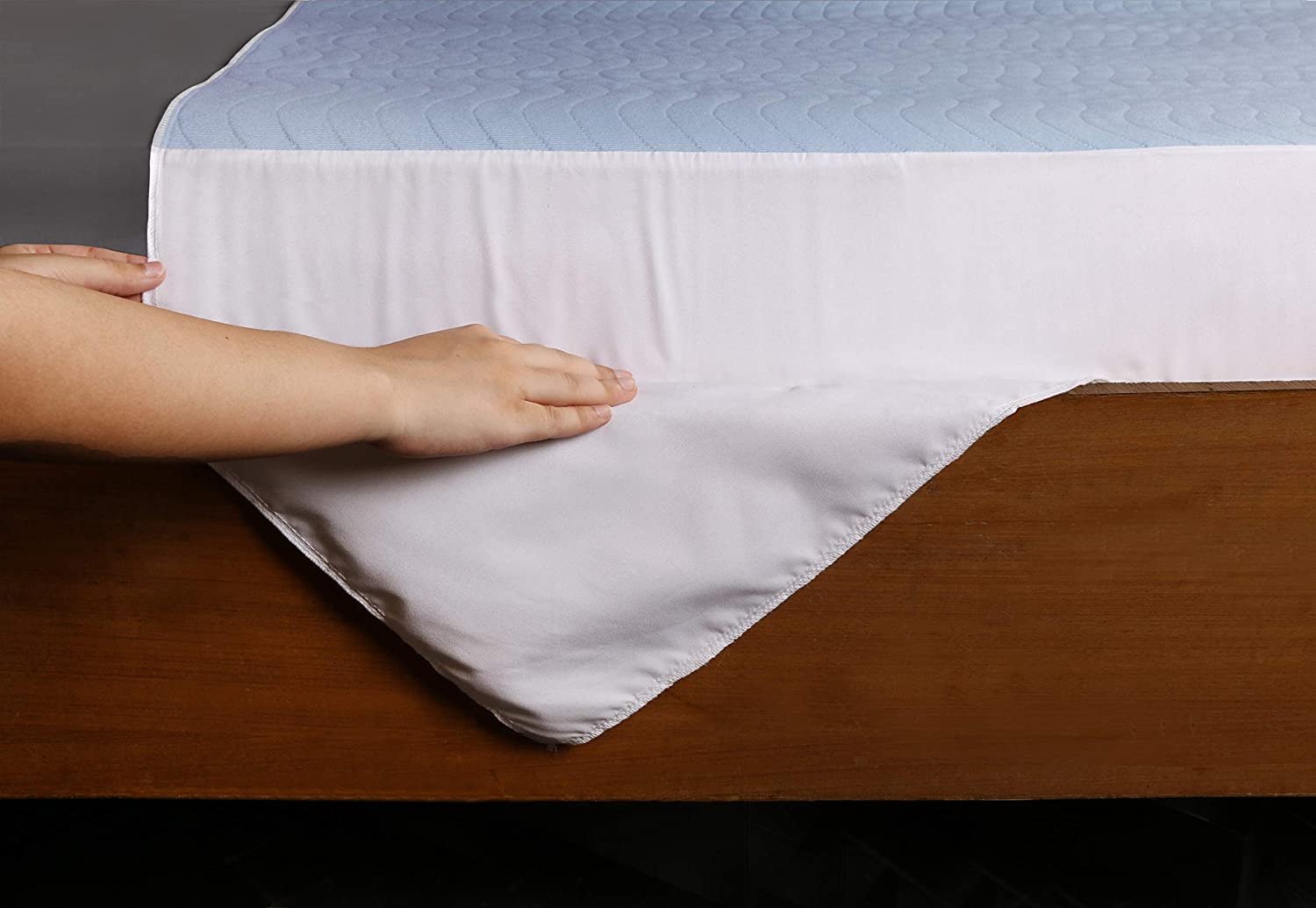 PURPURA HOME Empapador Protector para Cama, Fabricado en España, con Alas para Adultos, Salva Camas Impermeable y Reutilizable, Super Absorbente, Lavable, 4 Capas