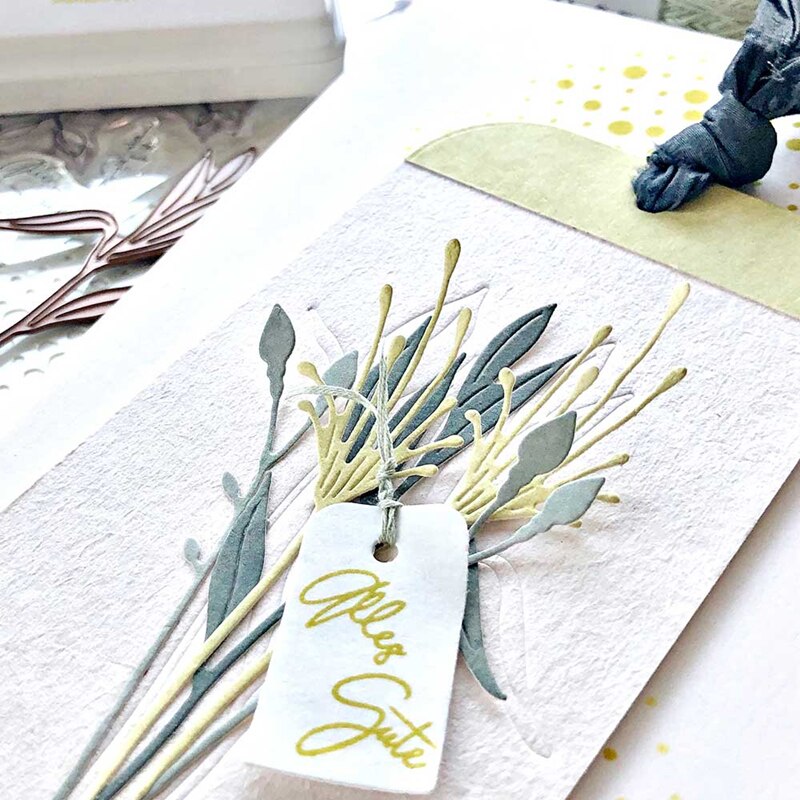 Spring FIowers And Plants Series Decoration Metal Cutting Die Scrapbooking DIY Decoration Craft Embossing Make Albums 2021l