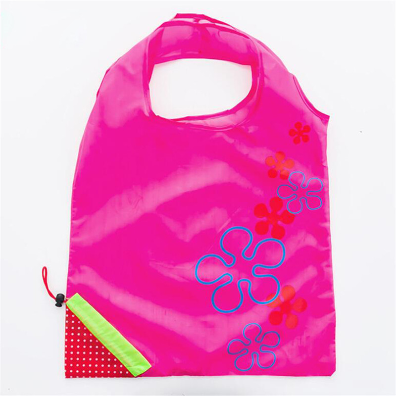 1pc miljøvennlige oppbevaringsposer håndveske jordbær sammenleggbare handleposer gjenbrukbare sammenleggbare dagligvareposer i nylon: Beige