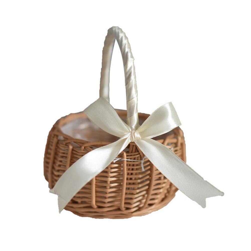 Rieten Rotan Bloem Mand Bruiloft Bloem Mand Wilg Handgeweven Mand Met Handgrepen En Plastic Insert Geweven Ei Snoep Mand