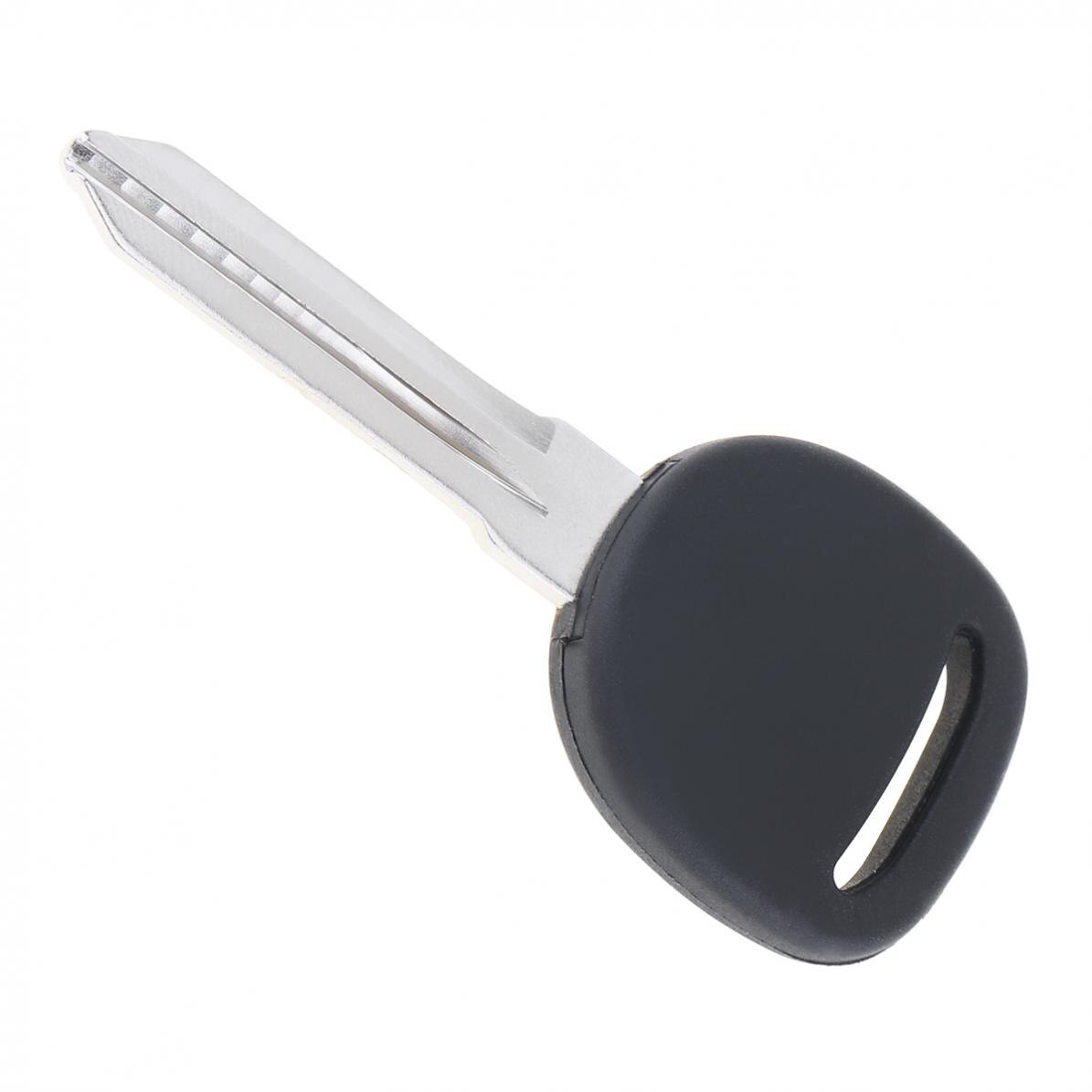 1pcs Black Replacement Transponder Ignition Key Uncut Blade Blank with ID46 Chip fit for Chevrolet