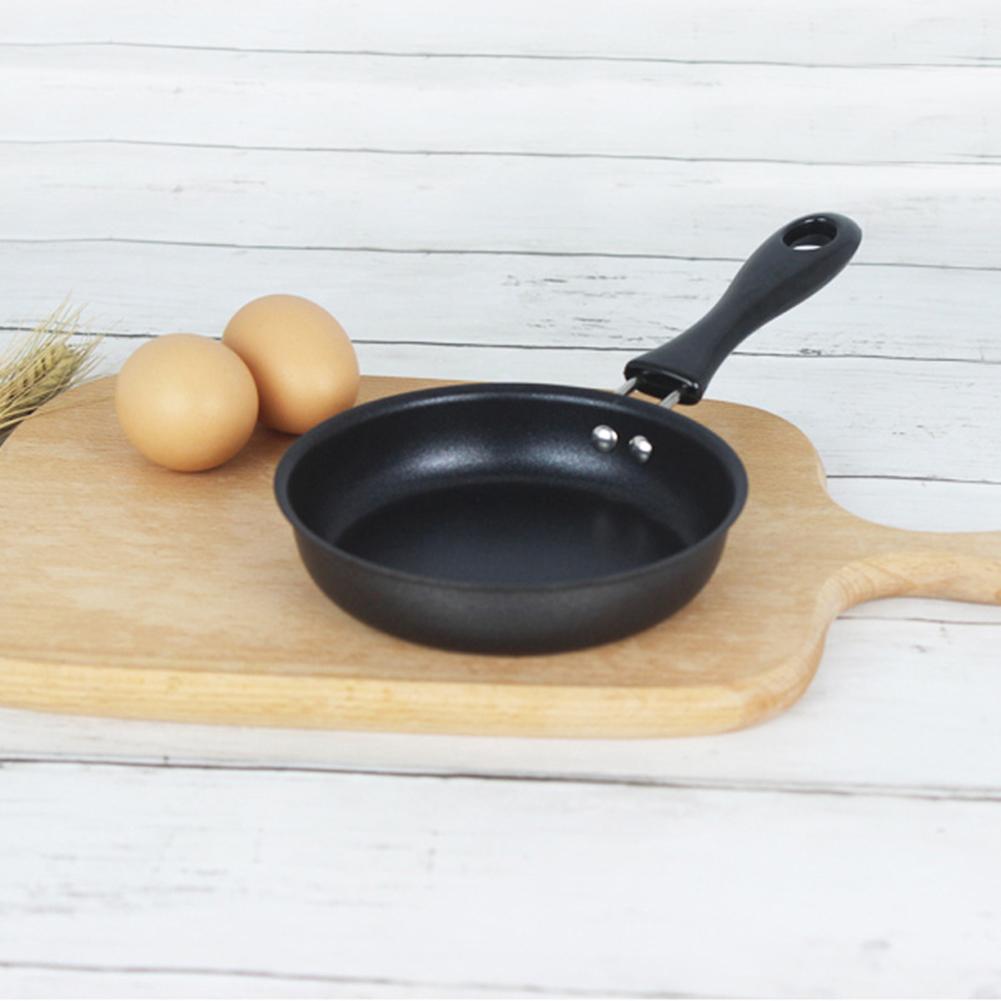 12Cm Mini Ei Koekenpan Non-stick Omelet Ontbijt Vlakke Bodem Pan
