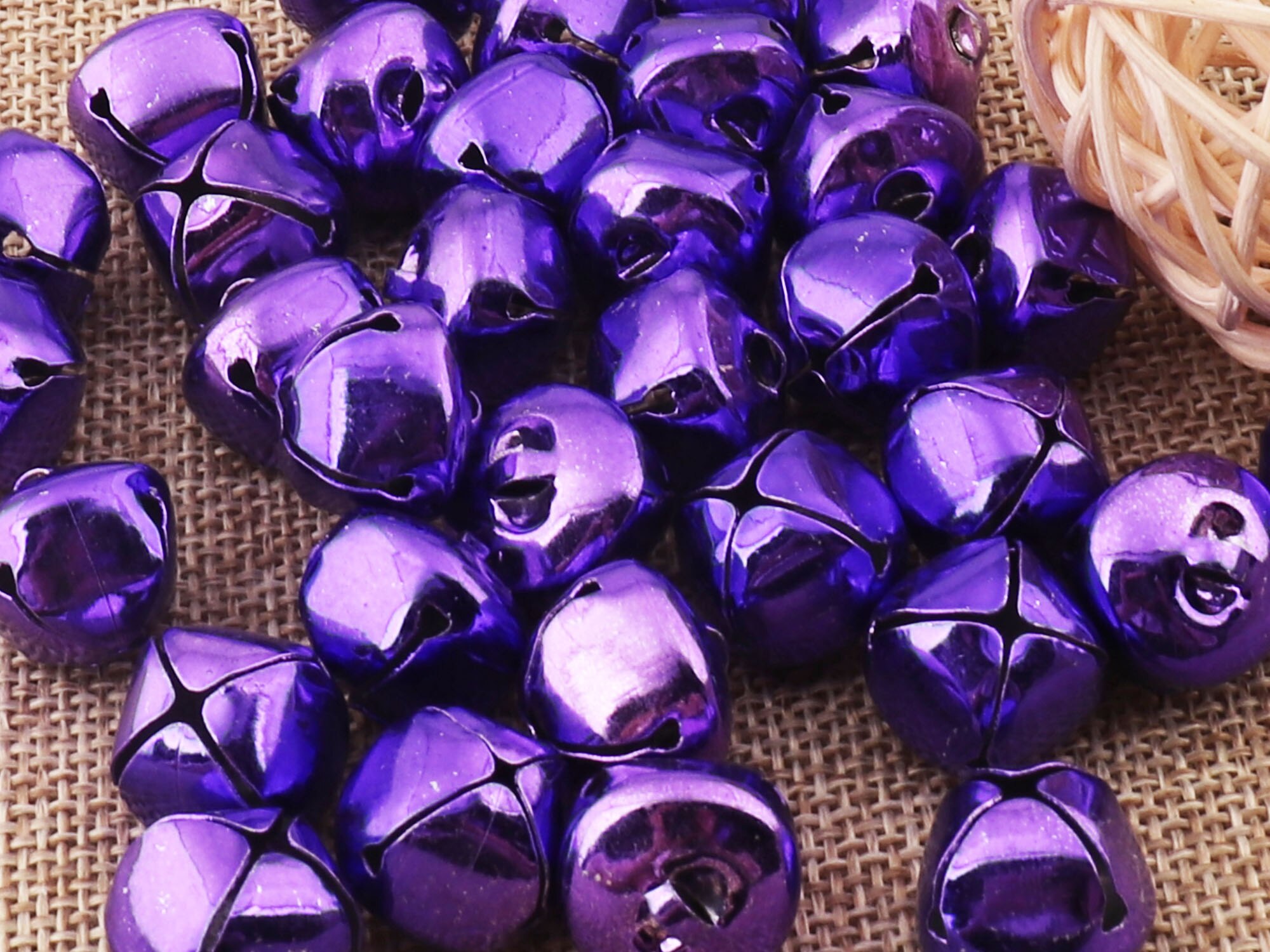 50pcs Metal Purple Jingle Bells,Christmas bells Craft Bells,Durable Jingle Bells Pet Bells Cross Bells sleigh bells bell charms