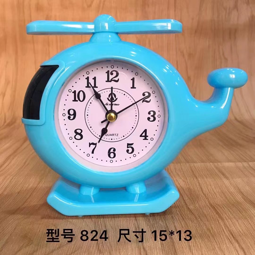 Modern Originality Small Clock Lovely Children Desk Clock Christmas Student Year Pendulum Jewelry 3DNZL08
