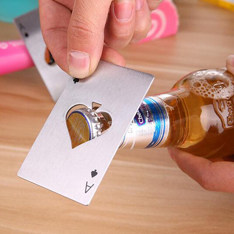 Cool svart pokerkort ölflasköppnare rostfritt stål bröllopsfest bankett souvenirer kök mat bar verktygsbord