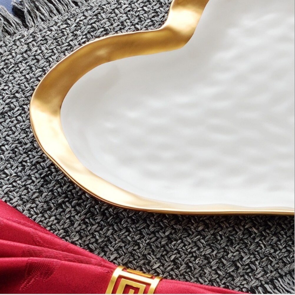 Phnom Penh Love assiette en céramique assiette alimentaire aux fruits plat en forme de coeur plats de cuisine assiettes de noël plat à dîner pour ustensile de cuisine