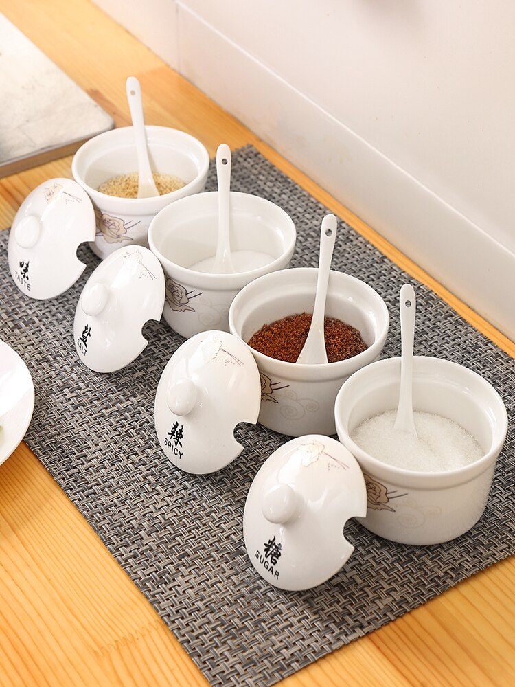 European-style White Porcelain Seasoning Jar Kitchen Utensils Sugar Salt Pepper Jar Storage Bottle Spice Box Ceramic Container