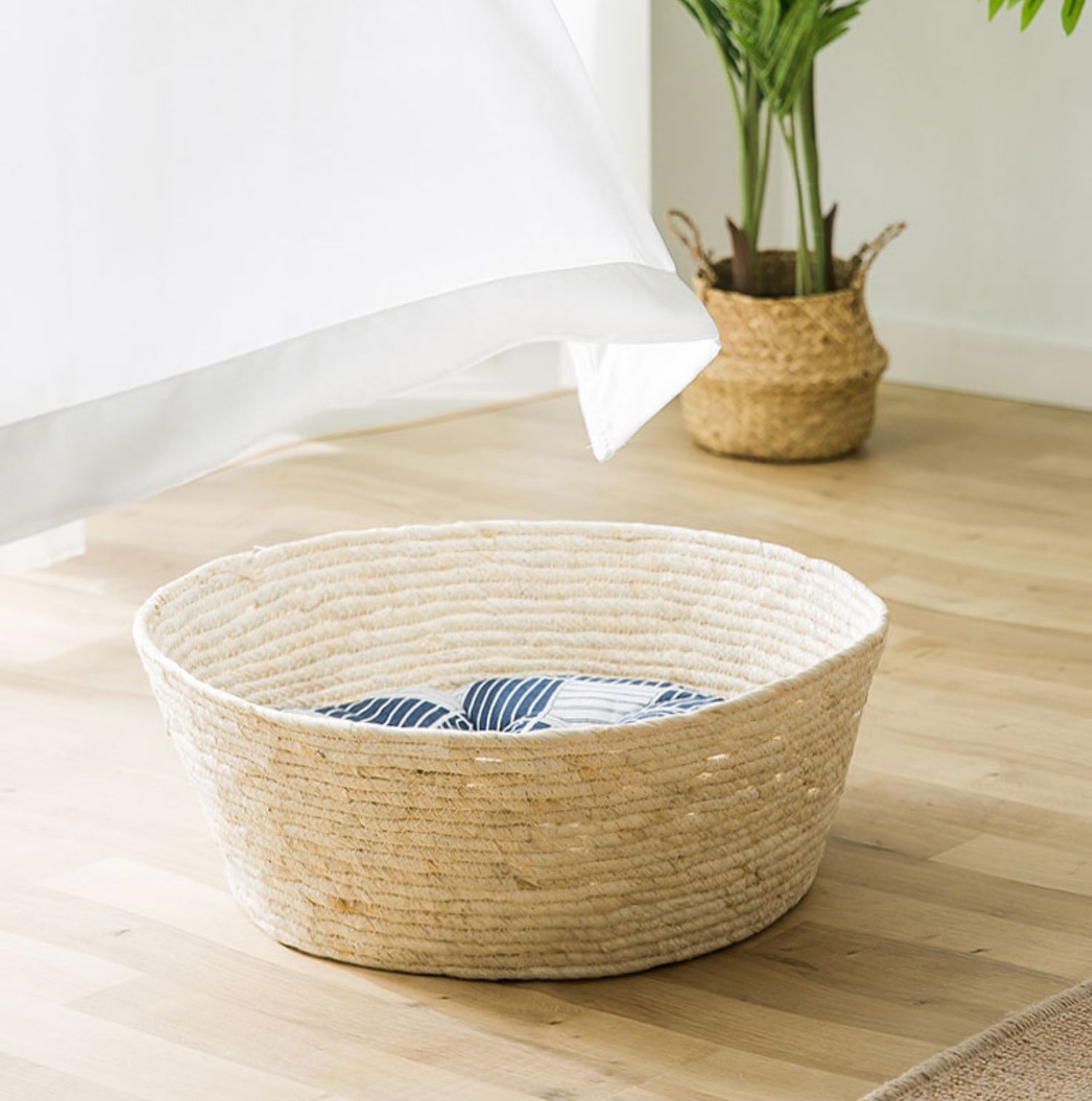 Cat litter simple rattan woven cat basket four seasons universal cool cat bed small and medium sized cat and dog woven litter