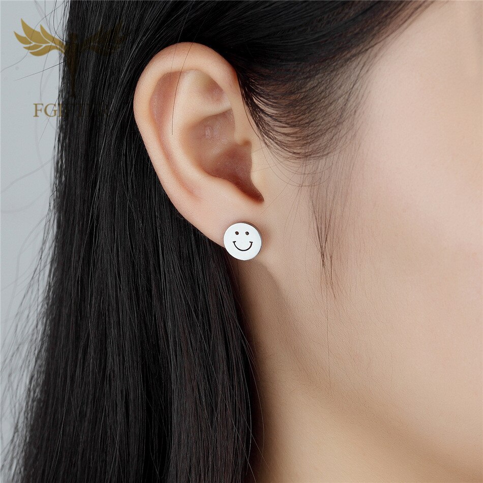 FGifter Nette Lächeln Gesicht Ohrringe Silber Farbe Edelstahl Zucht Ohrring Für Männer Frauen Mädchen Schmuck