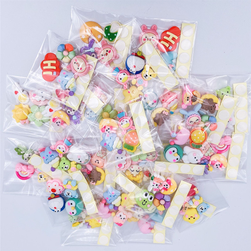 4Pcs 3D Random Resin Sticker Decorative Crafts Flatback Cabochon Embellishments For Scrapbooking Diy Water Cup Accessories