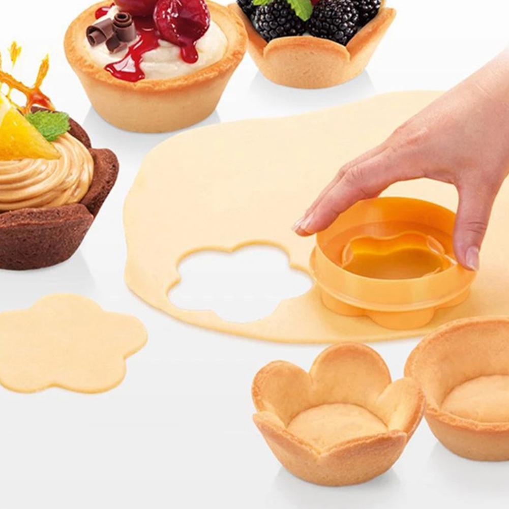 Plastic Pastry Tamper Tart Shell Molds Tart Cutter Flower Round Dough Cookie Cutter Set Cupcake DIY Mold Muffin Cupcake