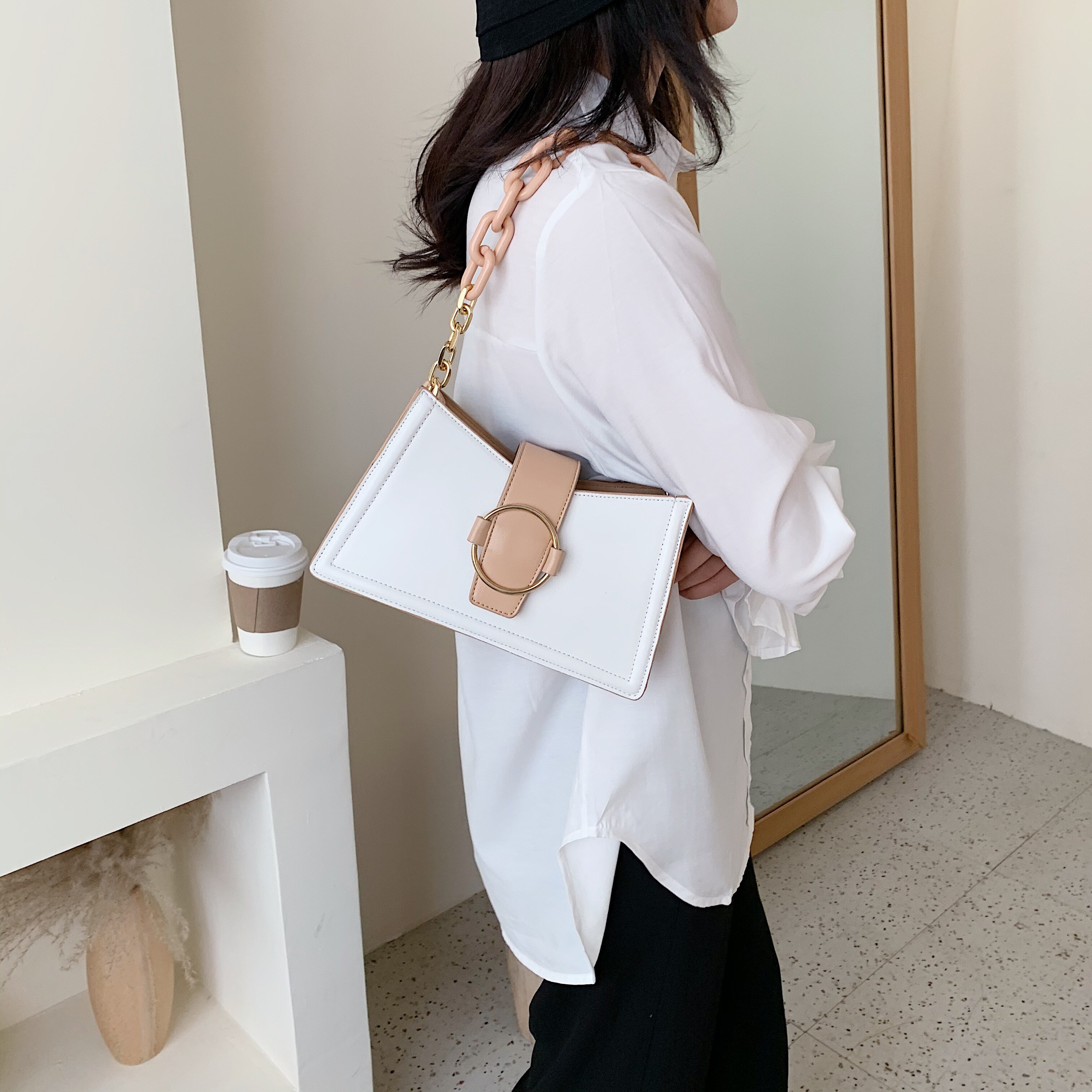 Women's PU Leather Shoulder Bag - Small Crossbody Purse with Chain - Fashionable Casual Tote