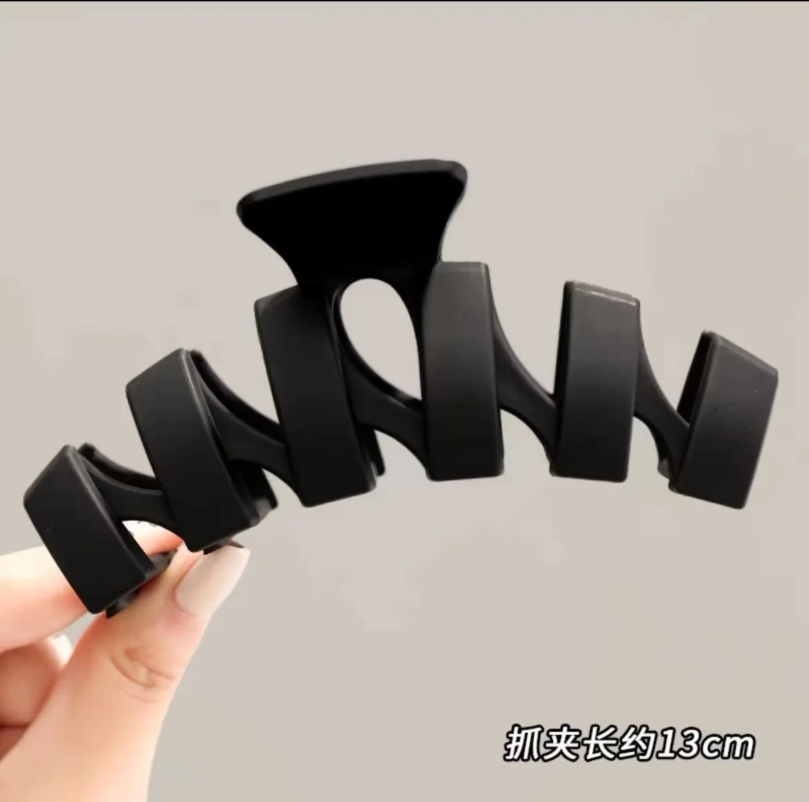 butikk, overdimensjonerte akrylhårklo krabbehårspenner i massiv plast til kvinner, butikk haihårspenner, hårtilbehør til jenter: Mørkeblå