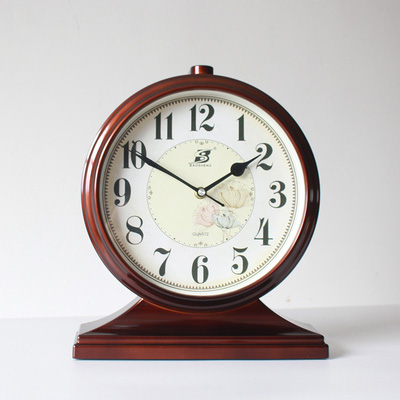 Reloj de mesa clásico retro silencioso de 12 pulgadas, reloj de sobremesa Quart, decoración creativa para el hogar, fácil de leer y funciona con batería: Brown Arabic