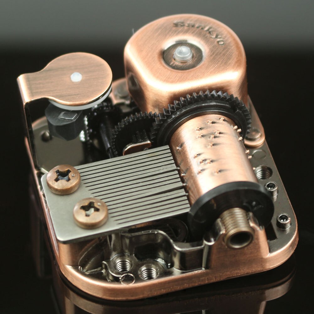 Handling Sankyo Red Bronze Clockwork Movement Sports Accessories DIY Music Box Music Sports Set 18 Sound Beautiful Melody