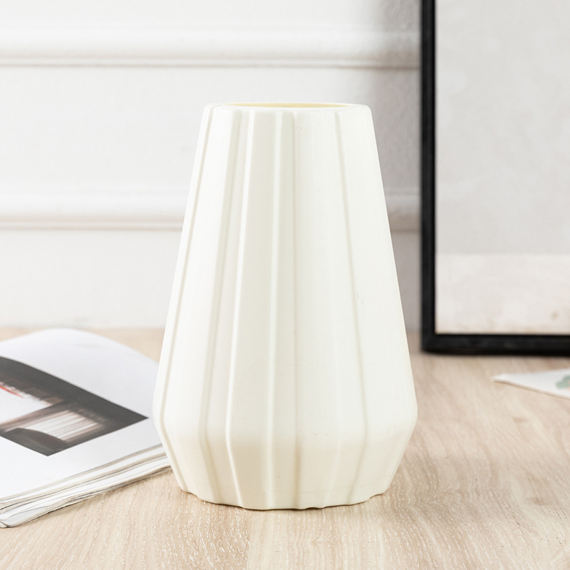 Plastic Flower Vase Decoration Home White Vase Imitation Ceramic Flower Pot Flower Basket Nordic Decoration Vases for Flowers: F