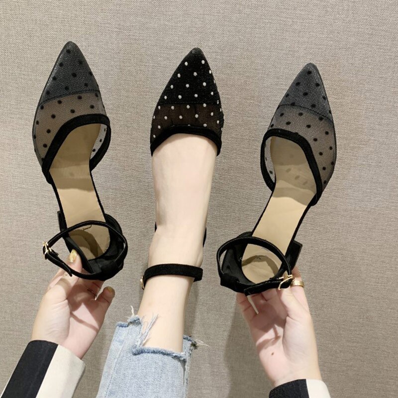 Mcckle skor dam pumps kvinnlig mesh spetsig tå polka dot skor ankel spänne rem andas högklackat casual dam skor
