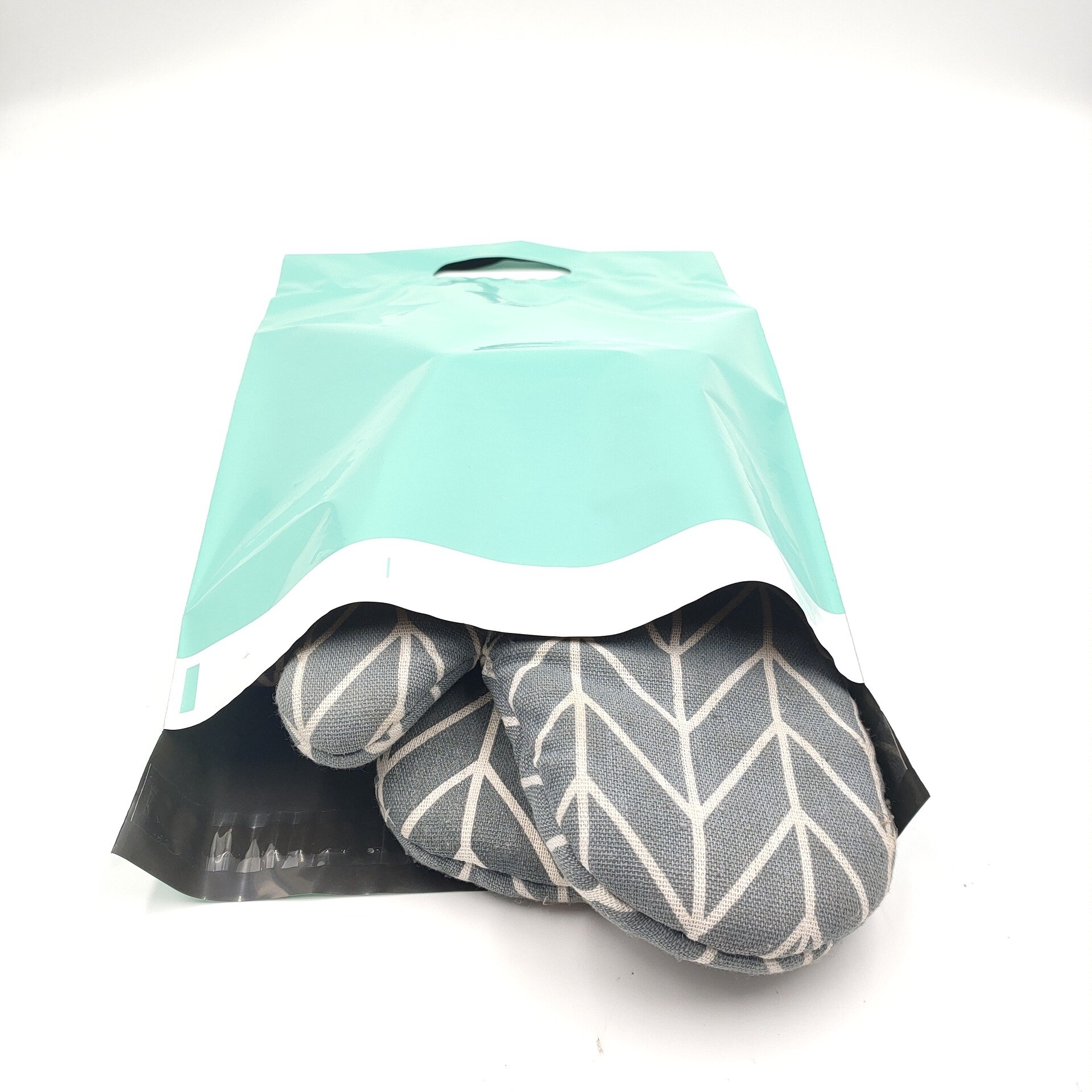 50Pcs/Lot Bags Courier Mail Packaging Bags Poly Mailer Package Plastic Self-Seal Mailing Bag Envelope Waterproof Bag