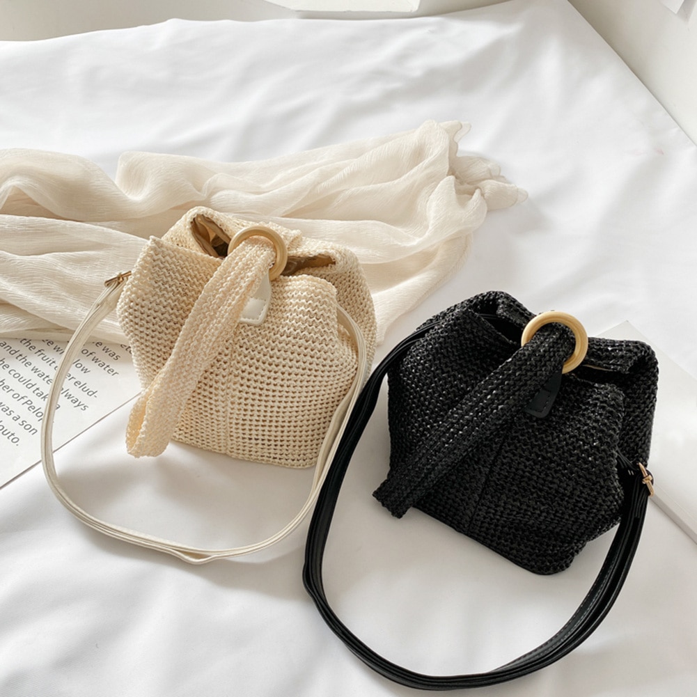 Woven Rattan Shoulder Totes Bag Women Round Straw Beach Messenger Bags Lady Boho Round Beach Travel Purse