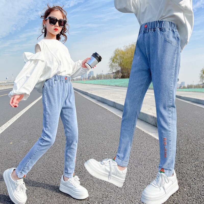 Pantalones vaqueros con bordado de fresa para niña, pantalón informal de coreana, elástico, primavera y otoño